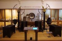 Balance et expérience de Lavoisier aux Arts et métiers à Paris